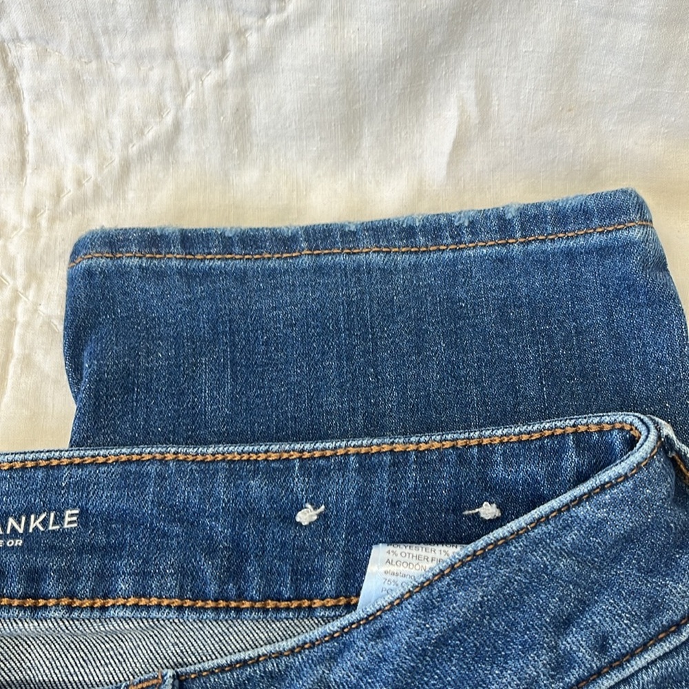 CHICOS Blue boyfriend ankle women’s jeans - Picture 2 of 4